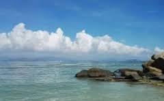 手链和手镯哪个时尚?